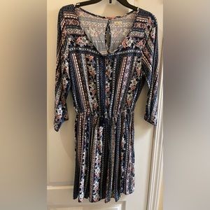HOLLISTER Long Sleeves Dress Size Large